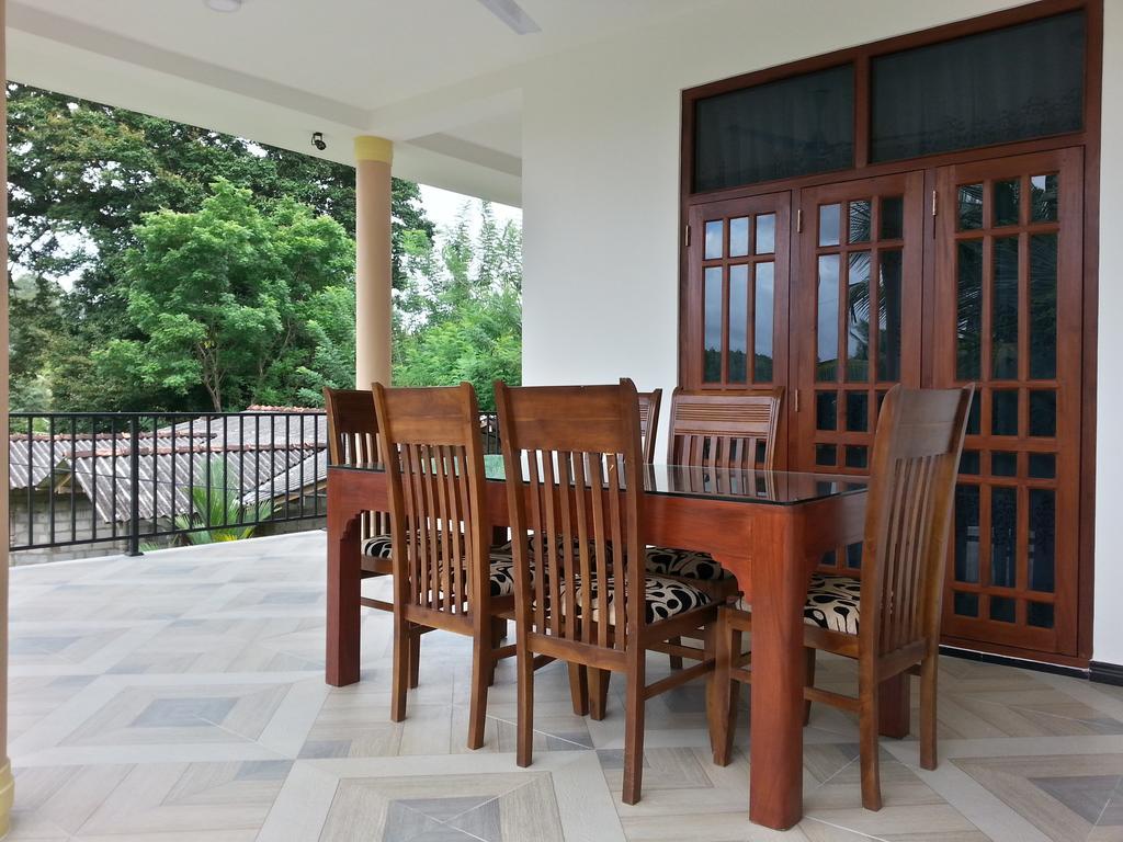 Coral Palm Villa And Apartment Unawatuna Exteriér fotografie